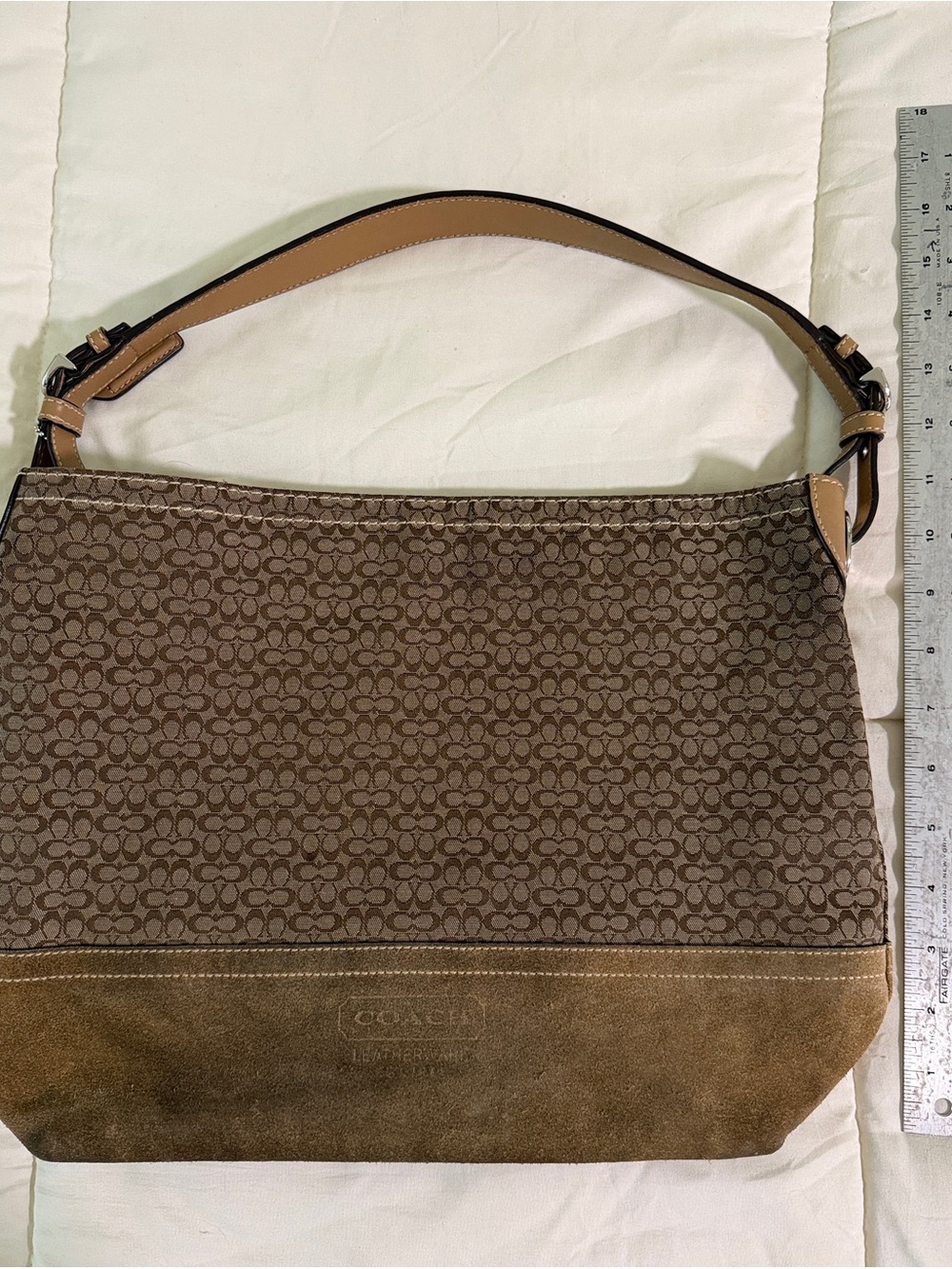 Vintage Coach Brown/Suede Signature shoulder/hobo bag